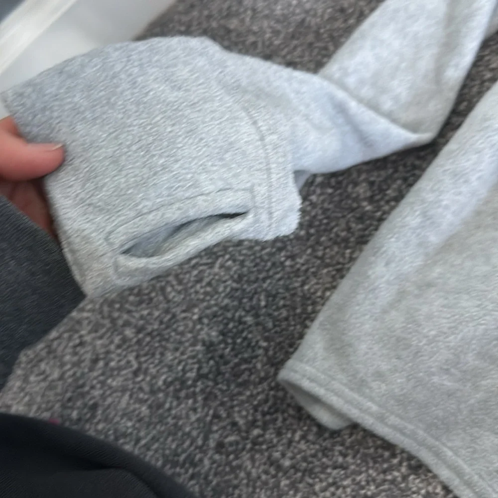 Full zip jacket - Picture 2 of 4